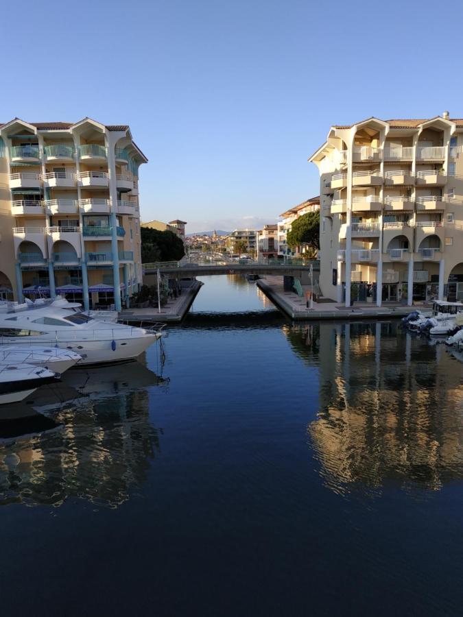 Charmant Appartement A 350M De La Plage Et Du Port Fréjus المظهر الخارجي الصورة